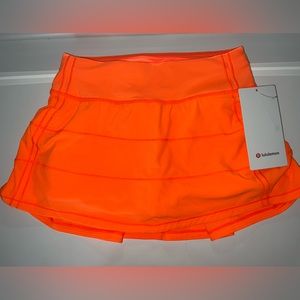 BRAND NEW Size 2 Lululemon Pace Rival Skirt in Orange